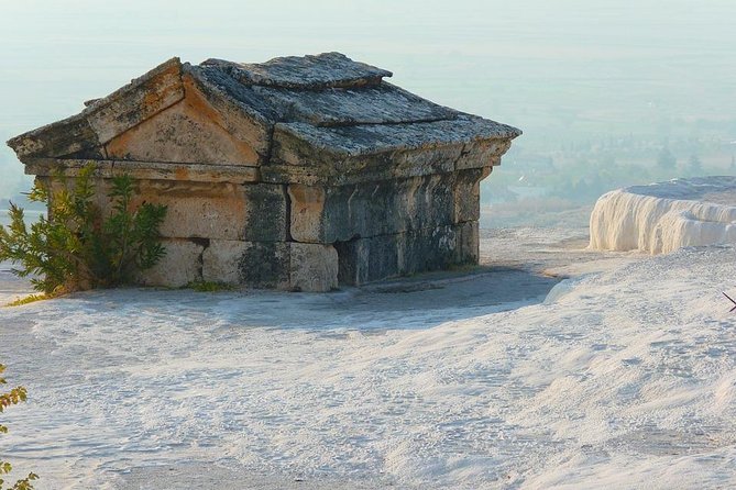 Daily Pamukkale And Hıerapolis Tour from Pamukkale and Karahayıt - A seven-hour schedule with a 9:30 start