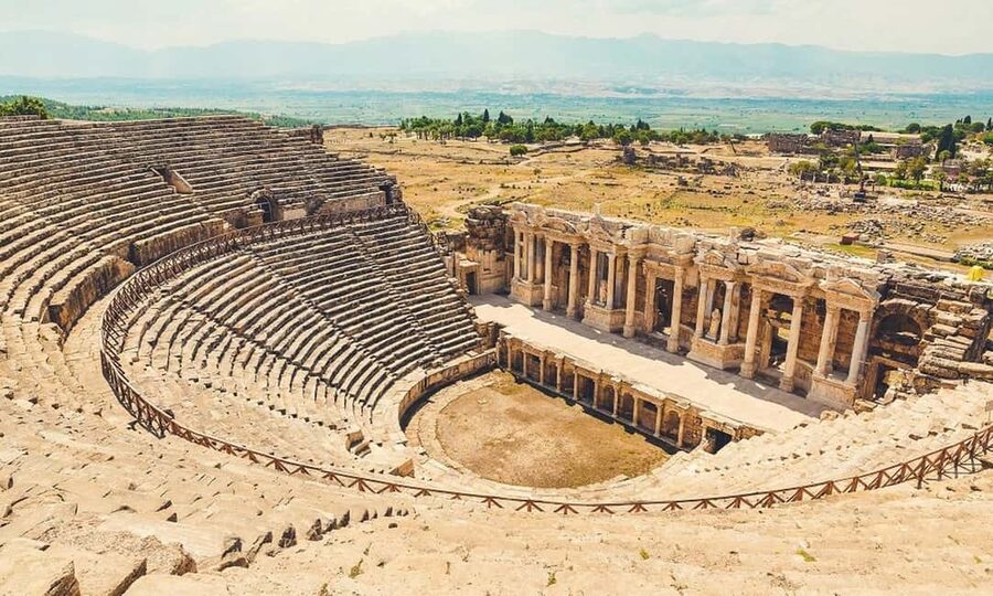 Daily Pamukkale tour from Istanbul (by plane) - Lunch, free time, and shopping