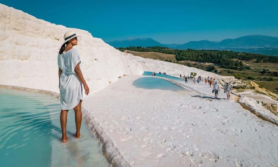 Daily Pamukkale tour from Istanbul (by plane) - Practical preparation for the walking day