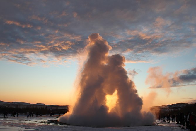 Day Trip to the Golden Circle and Hot spring Geyser by 4WD Jeep from Reykjavik - Gullfoss: a waterfall with several ways to see it