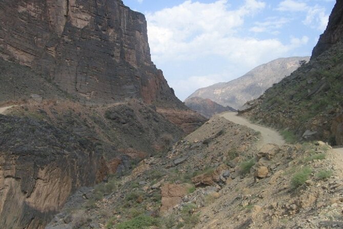 Day Trip to Wadi Bani Awf, Balad Sayt, Nakhal Fort & Hot Spring - What the $220 price includes