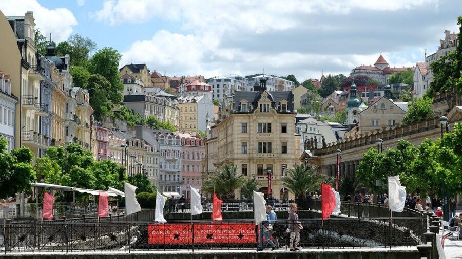 Daytrip from Prague to Karlovy Vary (Hot Springs Area) - Seeing Moser glass made by hand
