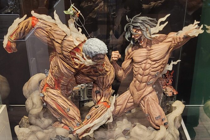 Deluxe Private Tour: Hita, AOT Statues and Onsen from Fukuoka - Why Hita makes a strong Attack on Titan day trip