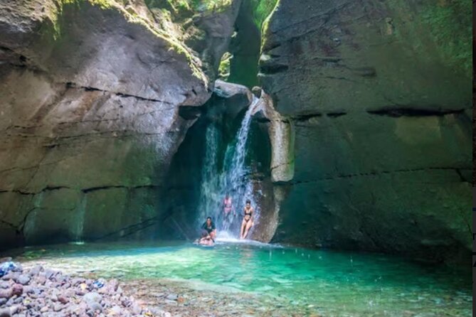 Dominica Hot Springs Waterfalls & Titou Gorge Treasures - Key points at a glance