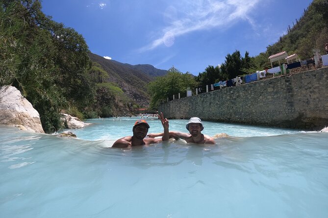 Early & Express Tolantongo Hot Springs - Service from the guides and drivers