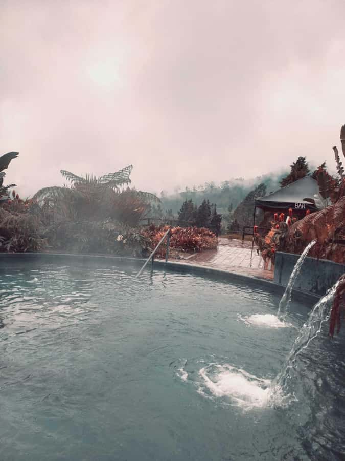 El Otoño Hot Springs Trip - What the $74 price includes