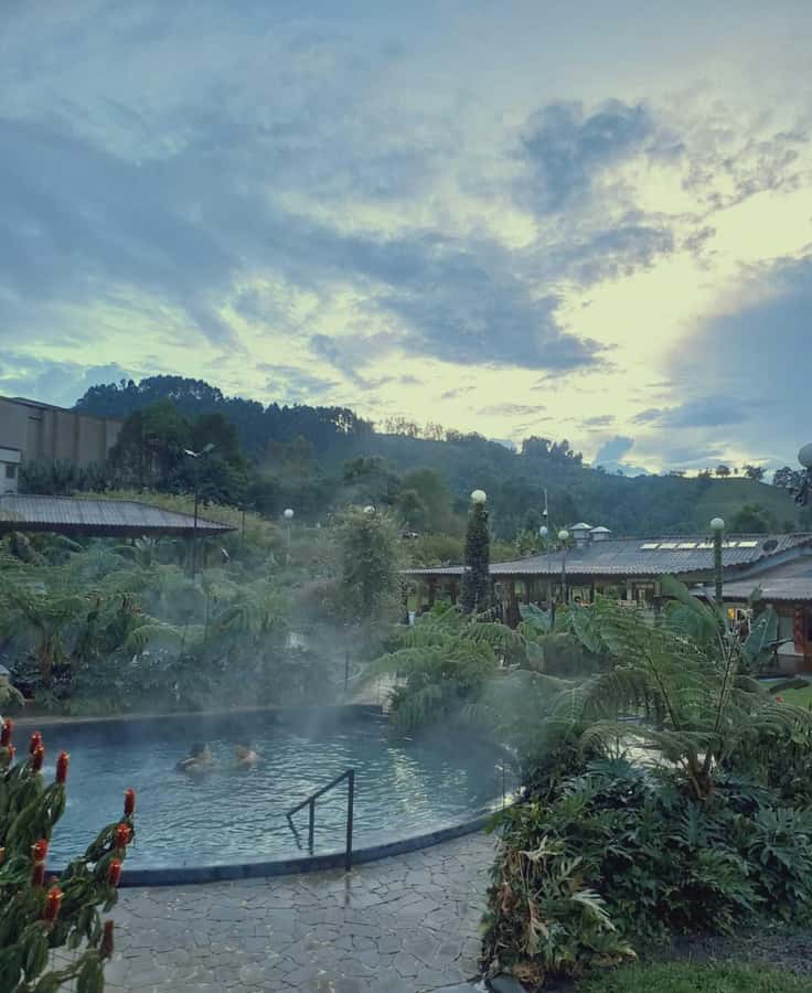 El Otoño Hot Springs Trip - Four hours at Hotel Termales El Otoño