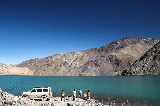 Embalse el Yeso and Termas del Plomo in semi-private 4x4 - Why this Andes day is different