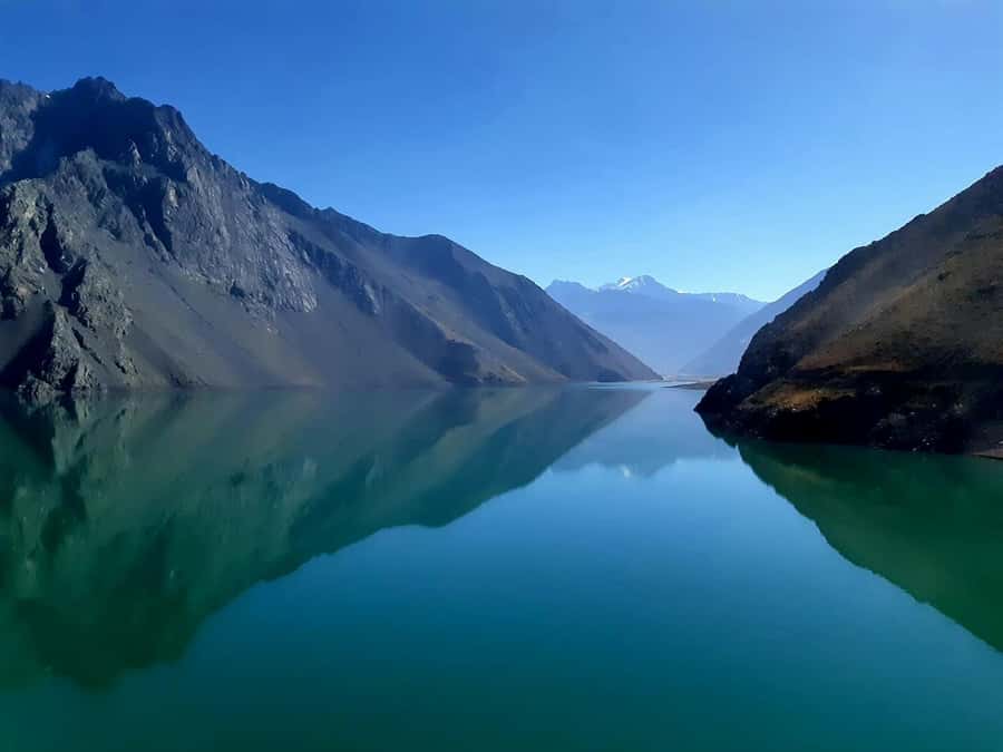Embalse el Yeso + Termas de Colina with picnic - Full day - The Maipo River and Las Melosas Waterfall