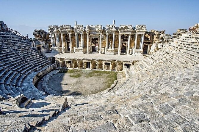 Fethiye Pamukkale and Hierapolis Full Day Tour - Hierapolis: ruins above the mineral pools