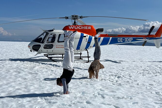 Fire and Ice Helicopter Tour: Glacier and Hengill Geothermal Area - The small cabin and seat rotation