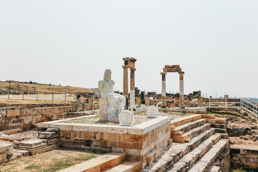 From Antalya/Kemer: Pamukkale and Hierapolis Tour with Lunch - Who should book this Pamukkale day trip?