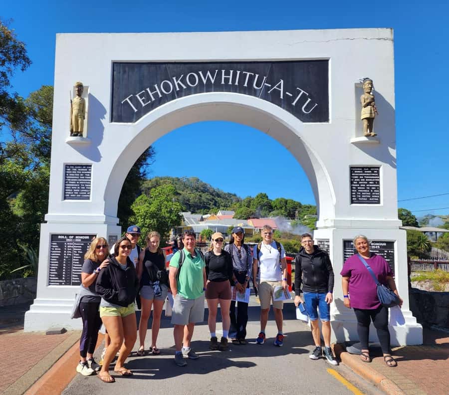 From Auckland: Rotorua Māori Village & Hot Springs with Haka - The guide can shape the whole day