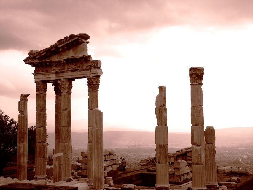 From Istanbul: 2-Day Ephesus & Pamukkale Tour by Bus - Ephesus: the strongest historical stop