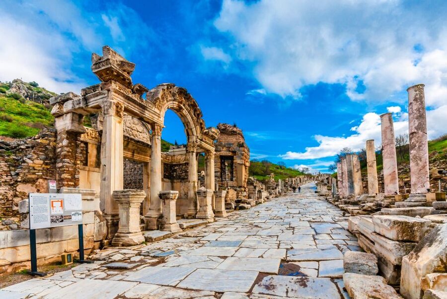 From Istanbul: Ephesus & Pamukkale Day Tour without Flights - Private transport and guide support