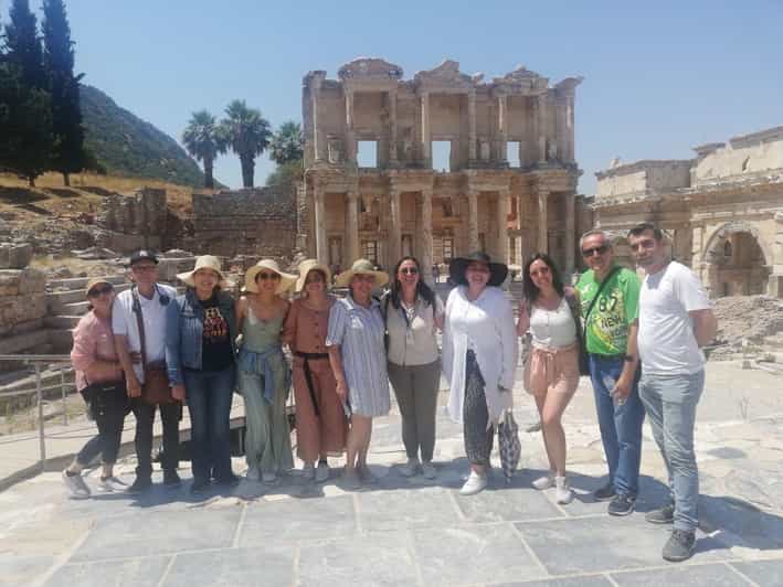 From Istanbul: Pamukkale and Ephesus Tour 2-Day By Flights - Day one: flying to Izmir and reaching Ephesus