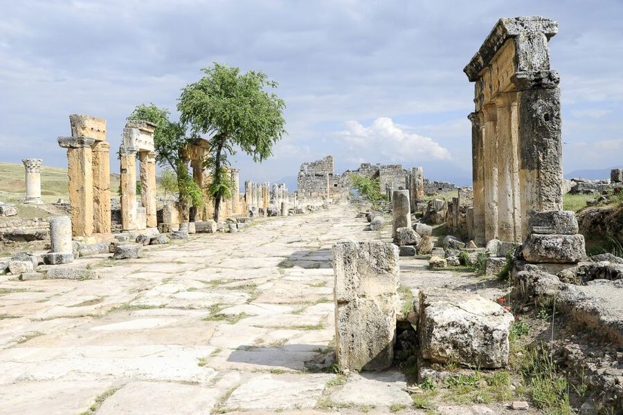 From Istanbul: Private Pamukkale and Hierapolis Day Tour - Key points at a glance