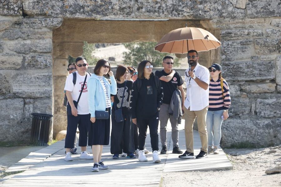 From Izmir: Pamukkale Day Trip with Lunch - Who will enjoy this day trip most?