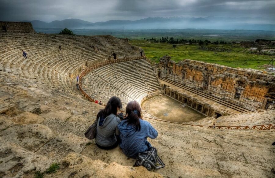 From Izmir: Private Pamukkale (Hierapolis) Tour - What the $437 Price Means