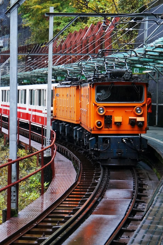 From Kanazawa: Kurobe Gorge & Unazuki Onsen Full-Day Tour - Returning to Unazuki for foot baths and views