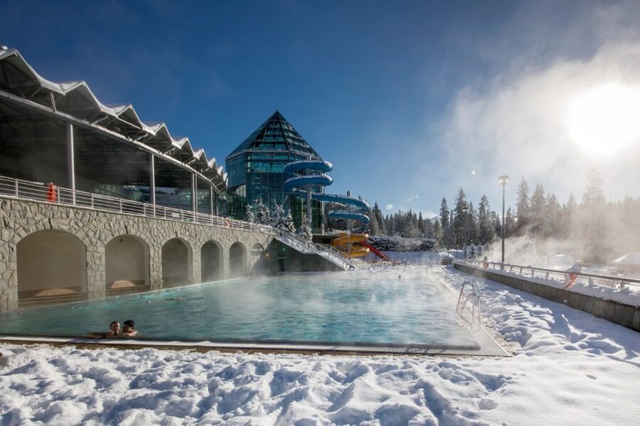 From Krakow: Hot Springs and Zakopane with Gubałówka - Three hours in the thermal baths