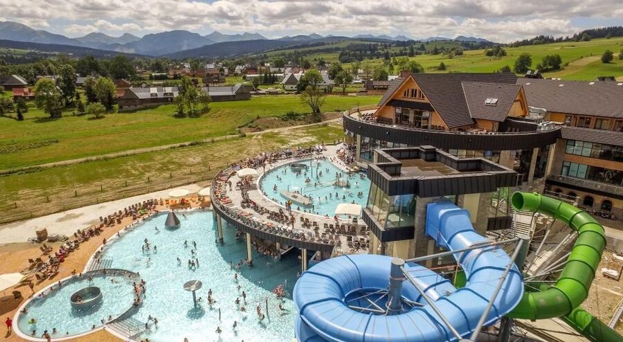 From Krakow: Slovakia Treetop Walk, Zakopane & Thermal Spa - FAQ