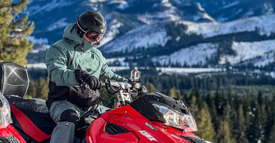 From Krakow: Snowmobile adventure and Thermal Baths tour - From Krakow to the Tatra Mountains