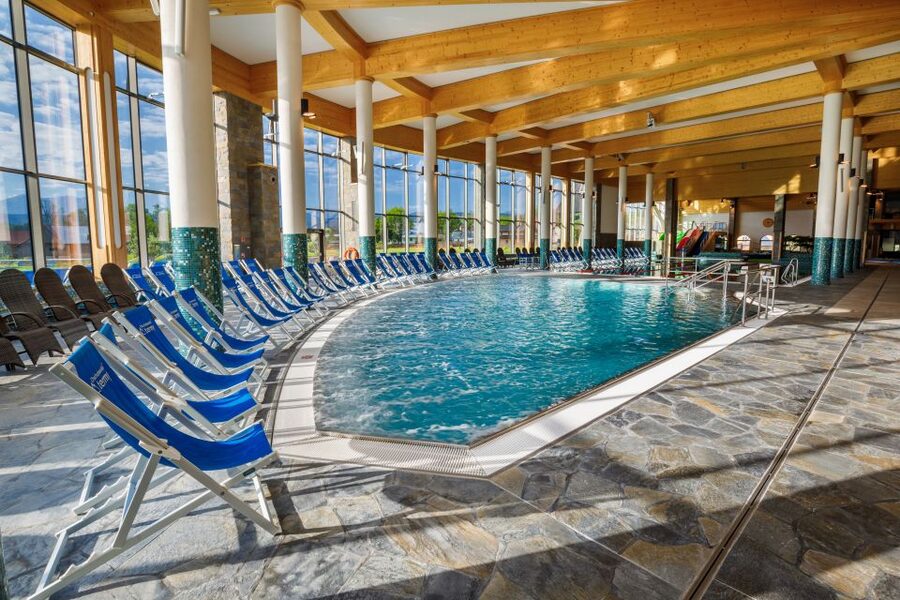 From Kraków: Tatra Mountans Ski Trip and Thermal Baths Visit - A Driver Rather Than a Traditional Guide