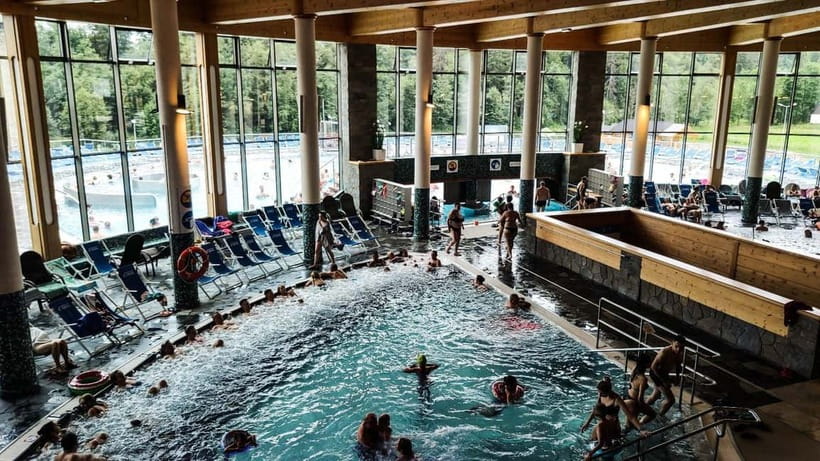 From Kraków: Thermal Baths Evening or Morning Experience - What the $106 price includes