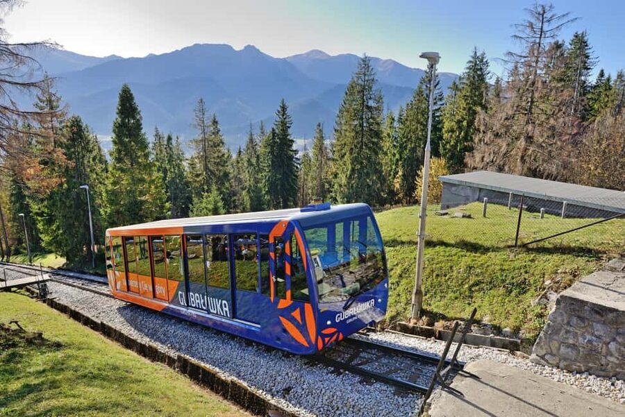 From Krakow: Zakopane & Hot Springs Day Tour - Chocholow’s wooden houses and highlander style