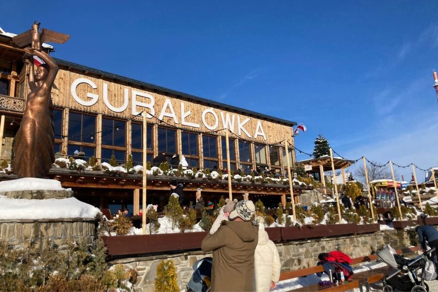 From Krakow: Zakopane, Tatra Mountains & Thermal Baths Tour - Chochołów Thermal Baths for the final three hours