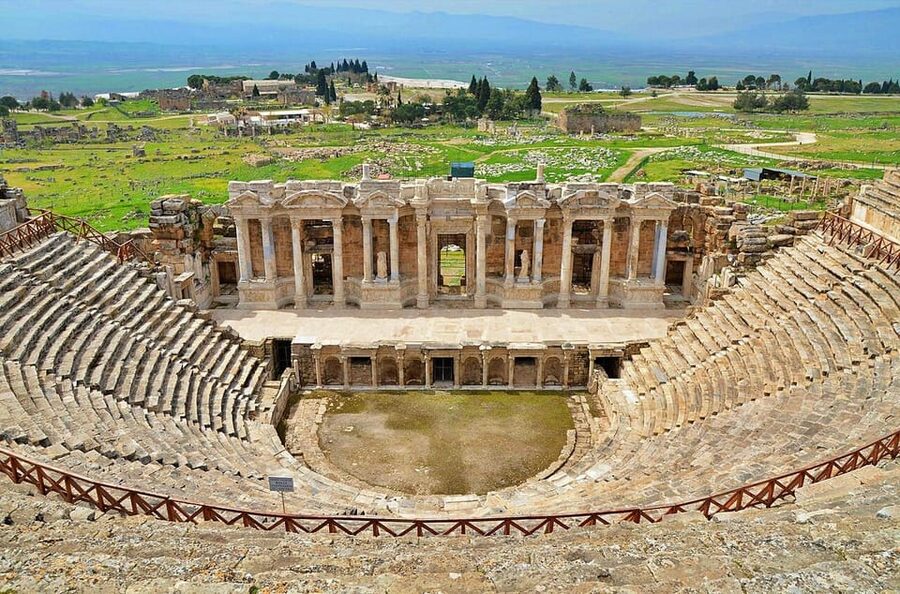 From Kusadasi: Pamukkale & Hierapolis Tour with Entry Ticket - The road from Kusadasi takes patience