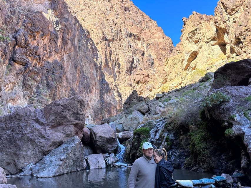 From Las Vegas: Hoover Dam Kayak Trip with 6 Hot Springs - Boy Scout Canyon and narrow slot passages