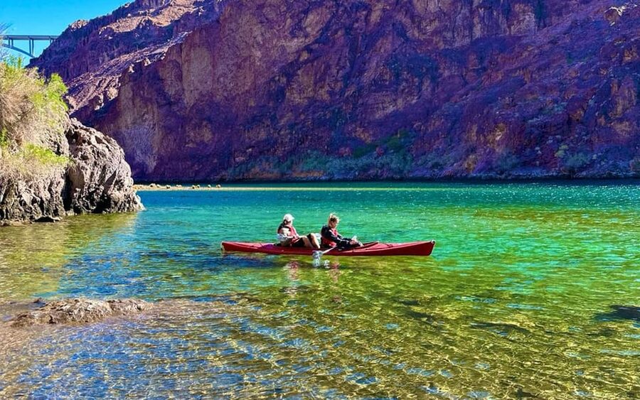 From Las Vegas: Hoover Dam Kayak Trip with 6 Hot Springs - Caves, falls, and the Emerald Cave stop