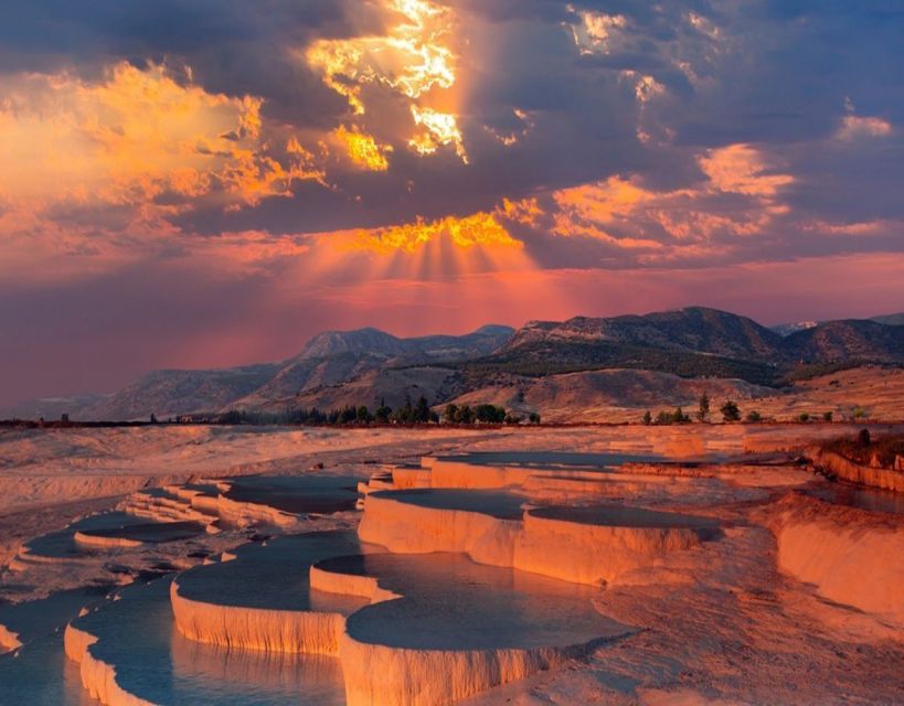 From Marmaris: Pamukkale Evening Tour with Transfer & Dinner - Dinner and the long ride home