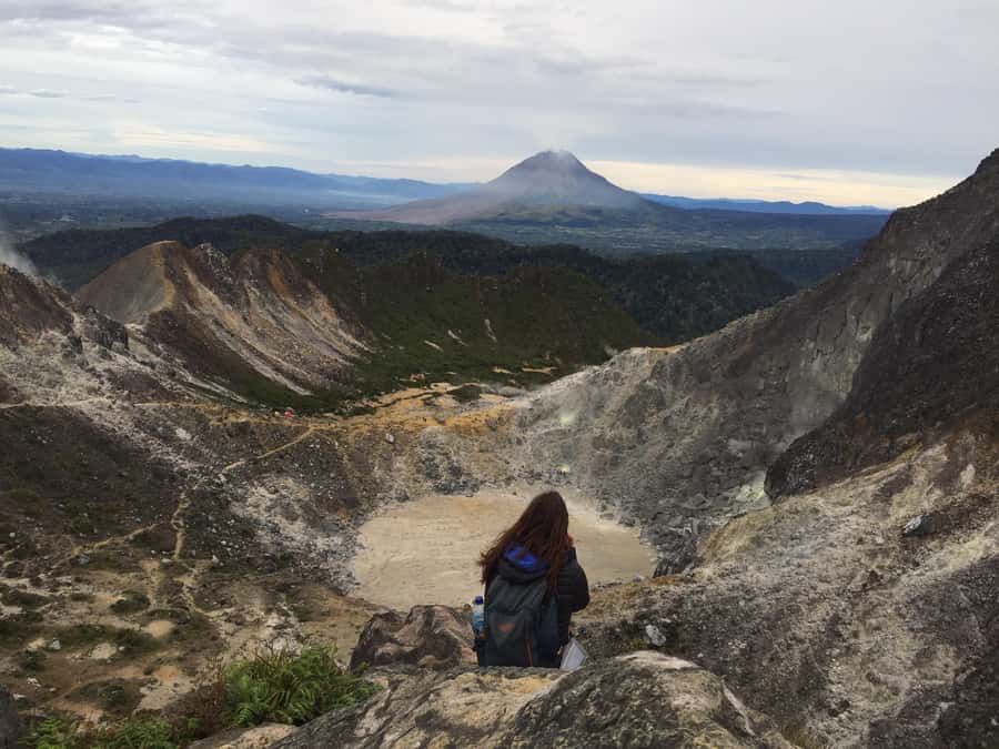 From Medan: Mount Sibayak Sunrise Hike & Natural Hot Spring - The 2 AM drive from Medan
