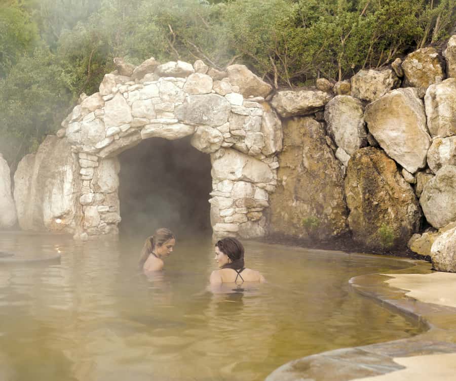 From Melbourne: Peninsula Hot Springs & Bathing Boxes Tour - Key points to know before booking