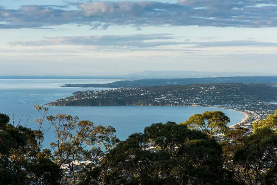 From Melbourne: Peninsula Hot Springs & Bathing Boxes Tour - Should you book the Peninsula Hot Springs tour?