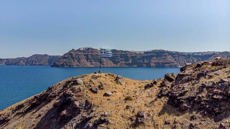 From Old Port:Volcanic Islands Boat Trip & Hot Spring Visit - What the three-hour schedule really gives you