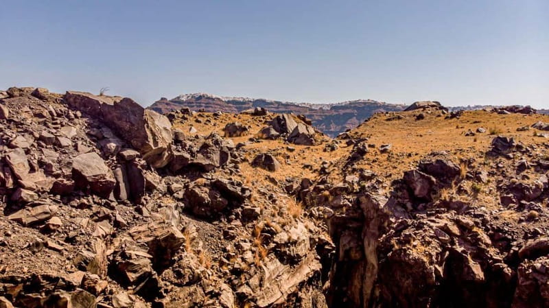 From Old Port:Volcanic Islands Boat Trip & Hot Spring Visit - Who will enjoy this Santorini volcano trip?