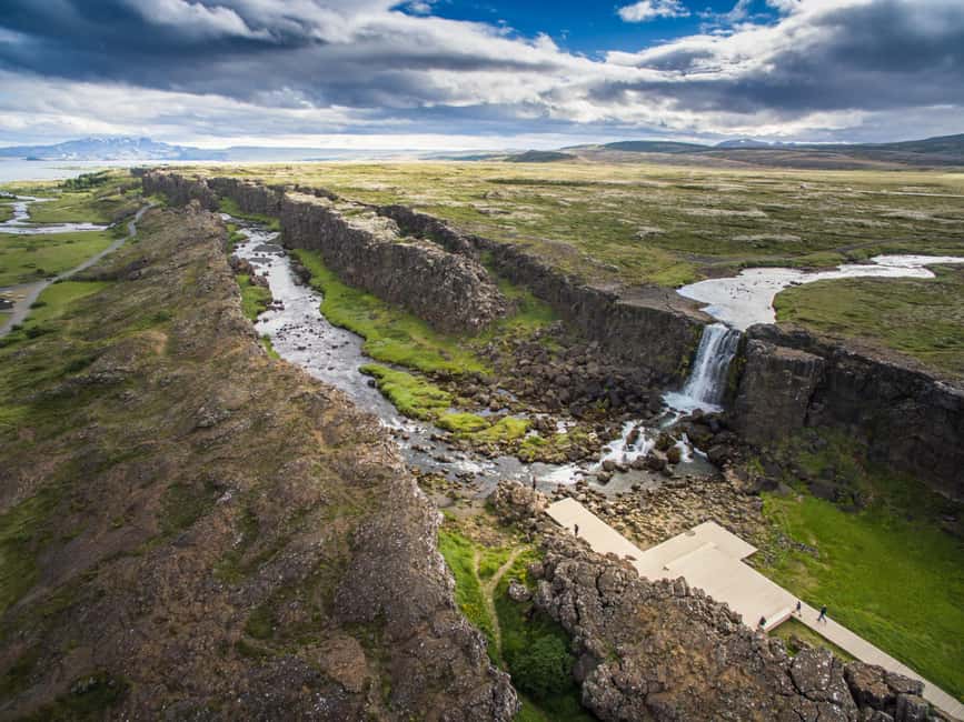 From Reykjavik: Golden Circle & Secret Lagoon Day Tour - Þingvellir: where Iceland’s ground and government meet