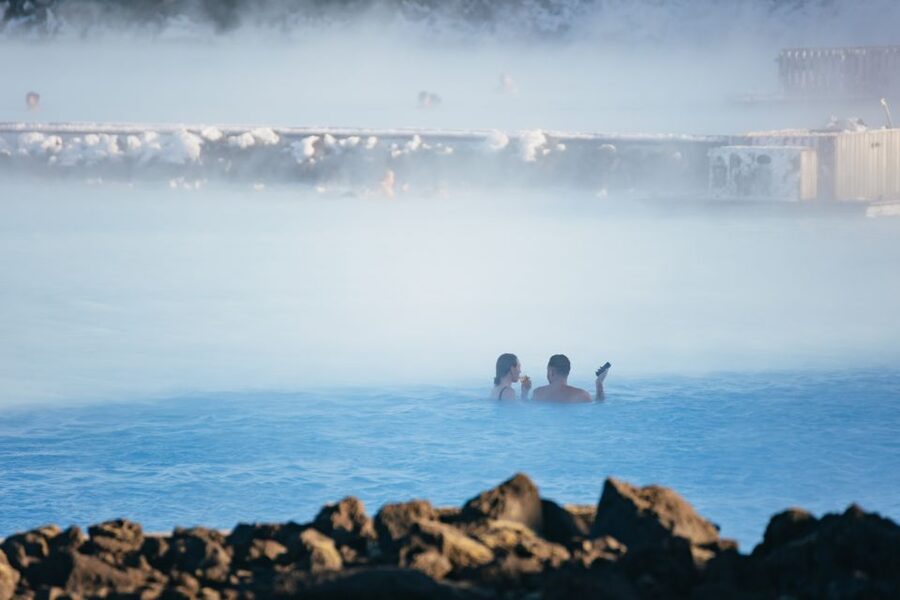 From Reykjavík: Volcanoes and Blue Lagoon Day Trip - From Reykjavík to black sand at Kleifarvatn