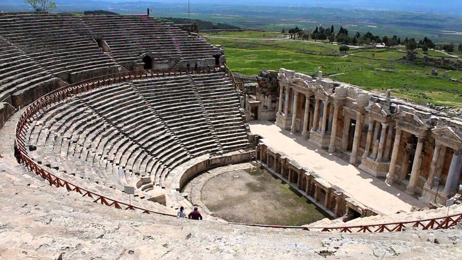 From Selcuk/Kusadasi/Izmir: Pamukkale Full-Day Tour - Walking the white travertines of Pamukkale