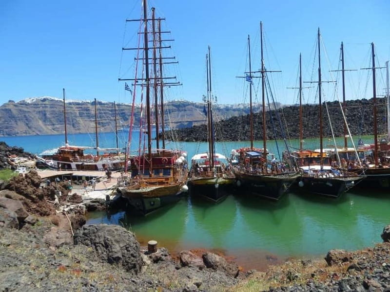 From Thera: Thirasia Cruise w/ Volcano Hike and Hot Springs - Thirasia and the climb to Manolas