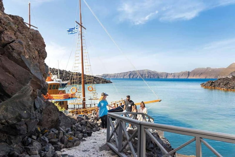 From Thera: Thirasia Cruise w/ Volcano Hike and Hot Springs - FAQ