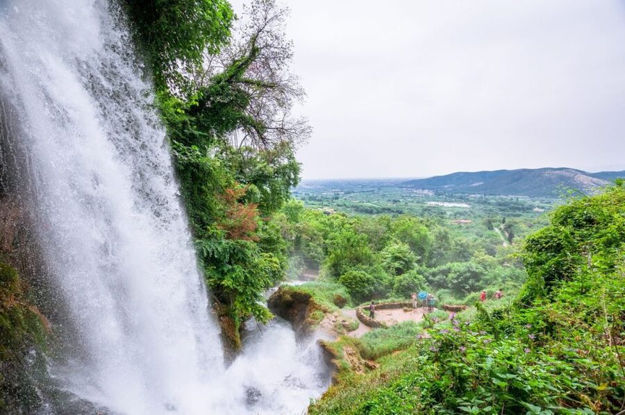 From Thessaloniki: Pozar Thermal Baths & Edessa Day Trip - Soaking at Pozar for 2.5 hours