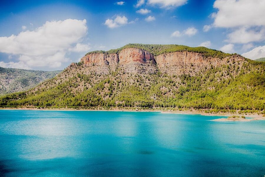 From Valencia: Full Day Tour to Montanejos & Thermal Pools - What the $52 price really buys you