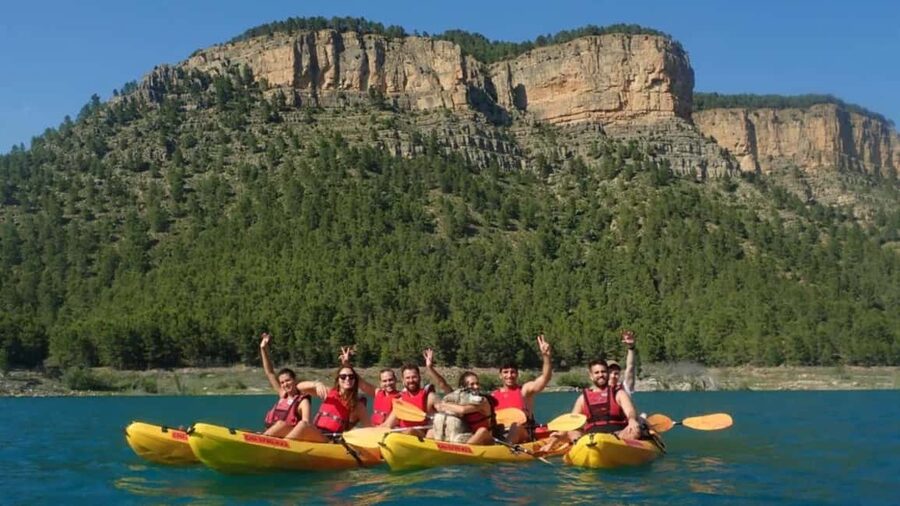 From Valencia: Full Day Tour to Montanejos & Thermal Pools - The morning coach ride and meeting point