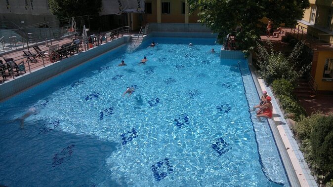 Full-Day Admission to Budapest Lukacs Thermal Bath - Making sense of the pools and outdoor area