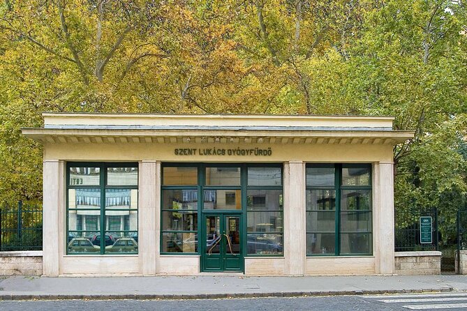 Full-Day Admission to Budapest Lukacs Thermal Bath - The locker room and check-in routine